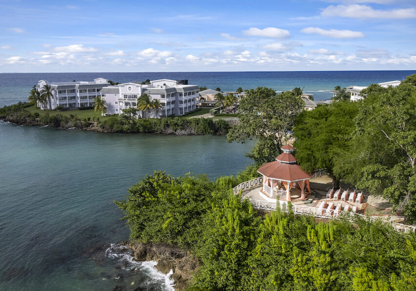 Grand Palladium Jamaica view of wedding terrace